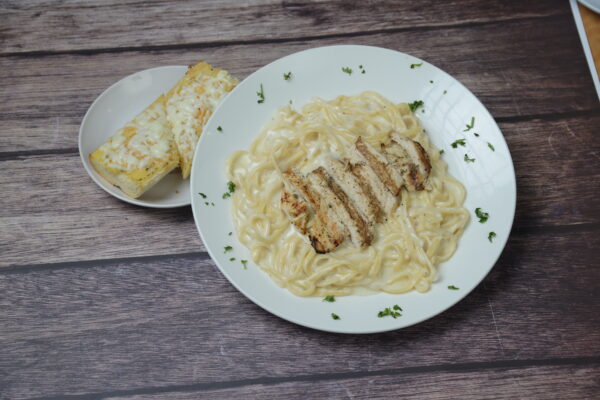 Linguini Chicken Alfredo